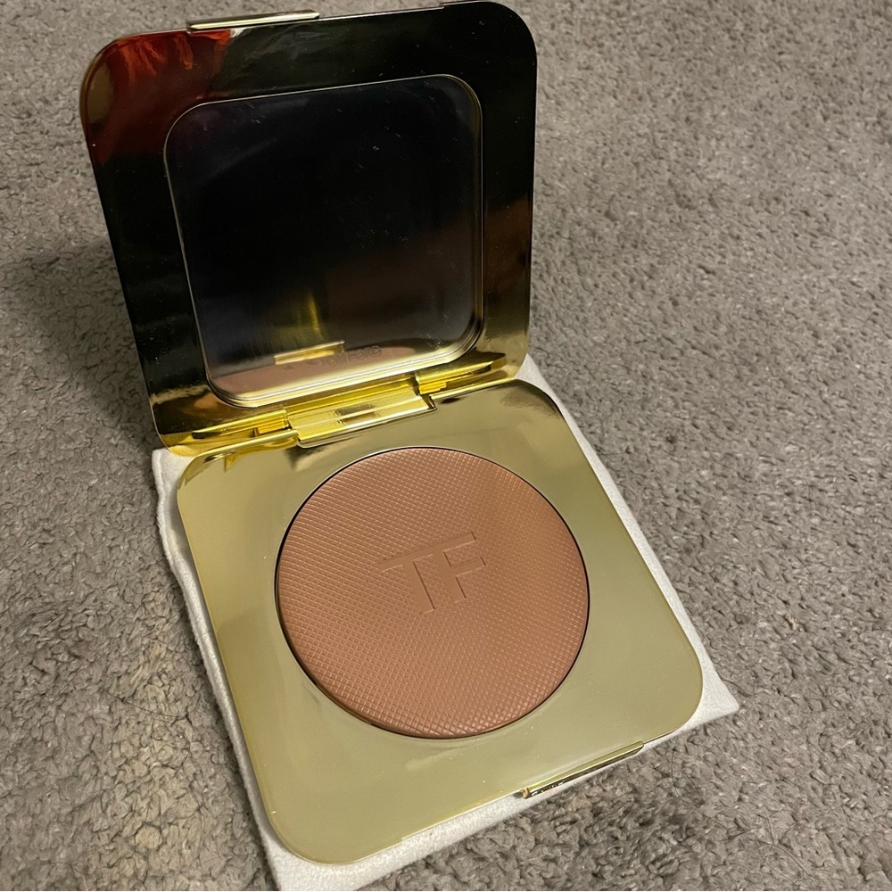 NWOT Tom Ford bronzer